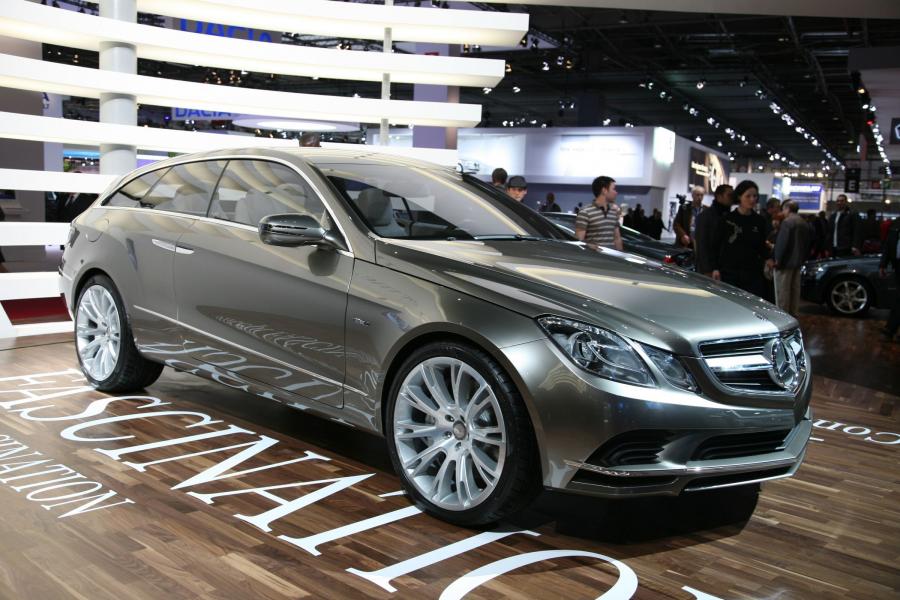  Mercedes-Benz ConceptFASCINATION 2008 года  (фото 35 из 111)
